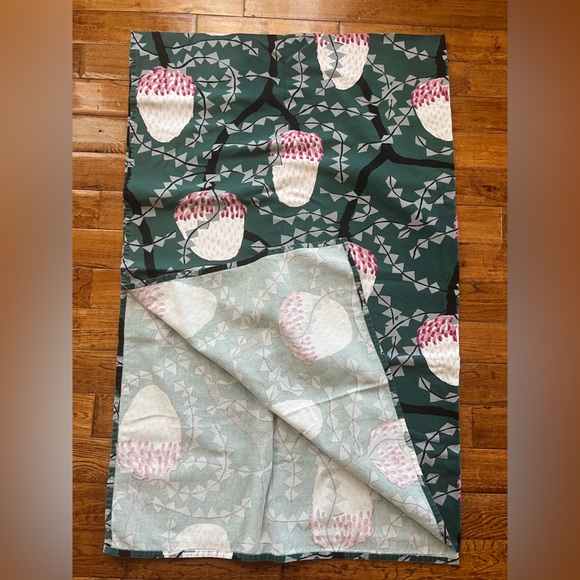 Finlayson Tablecloth with Thistle Design in Teal Multicolor - Picture 8 of 13